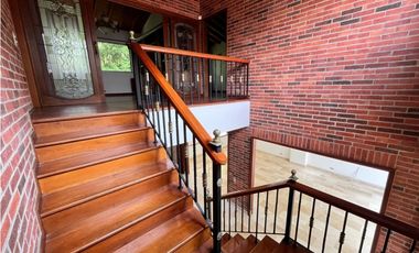 Arrienda Casa Altos Del Poblado Medellín Antioquia