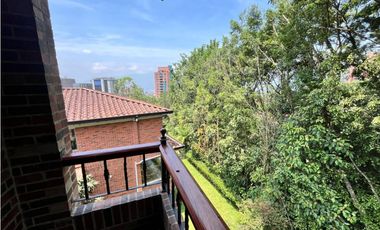 Arrienda Casa Altos Del Poblado Medellín Antioquia