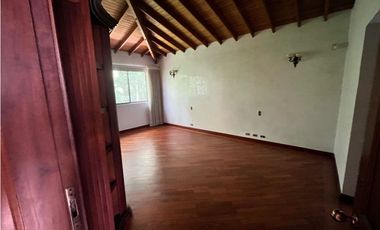 Arrienda Casa Altos Del Poblado Medellín Antioquia