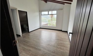 Arrienda Casa Alto De Palmas Envigado Antioquia