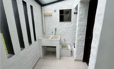 Arrienda Casa Alto De Palmas Envigado Antioquia