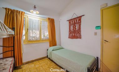 En Venta, Casa con Pileta. en Vertientes de La Granja. a m de Ruta E53