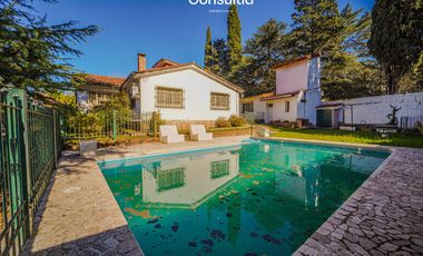 En Venta, Casa con Pileta. en Vertientes de La Granja. a m de Ruta E53