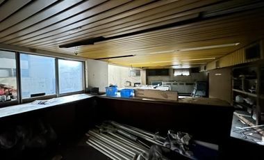 Excelente ubicación - Local/lote para desarrollo. Centro Avellaneda.