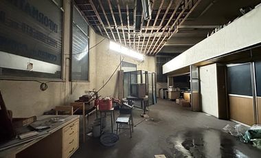 Excelente ubicación - Local/lote para desarrollo. Centro Avellaneda.