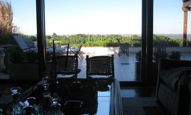 Acassuso Libertador al Rio. casa increible vista al rio, Amoblada temporal