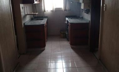 Casa de 2 dormitorios garage.- Banfield E.