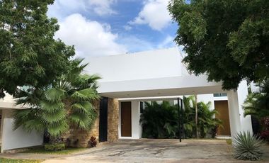 Casa en Venta o Renta en Privada Allegra con paneles, Sta Gertrudis, Cabo Norte