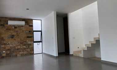 Casa en Venta o Renta en Privada Allegra con paneles, Sta Gertrudis, Cabo Norte