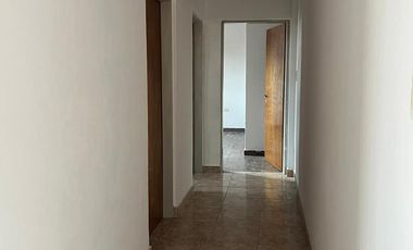 Departamento en Ramos Mejia