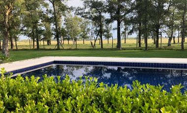 Venta Quinta en  Club de Campo El Moro Marcos Paz