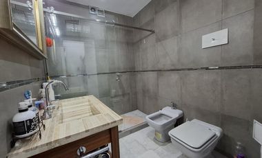 Casa en venta de 3 dormitorios c/ cochera en Otros Barrios