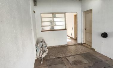 Casa en venta en Guadalupe Residencial. Terreno de 9.60m x 38.60m