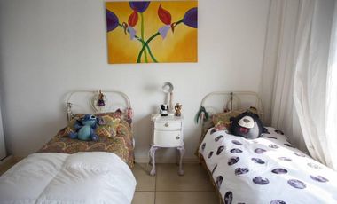 Esplendida casa de 4 dormitorios, 4 baños, pileta, en country nautico