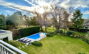 6 Meses - Casa en Alquiler Amoblada en Santa Bárbara