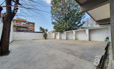 Cochera - Villa Ballester -Cómoda Cochera, próximo a centro de Villa Ballester.