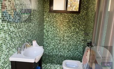 Casa en  Parque de las Naciones excelente estado Piscina Quincho y cochera