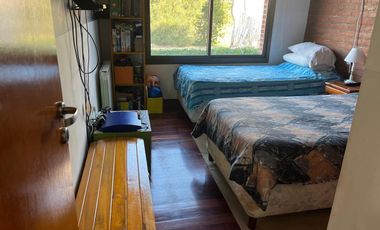 Casa en  Parque de las Naciones excelente estado Piscina Quincho y cochera