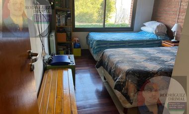 Casa en  Parque de las Naciones excelente estado Piscina Quincho y cochera