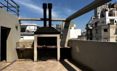 Alquiler. Departamento 2 Ambientes en Caballito con Terraza y Parrilla