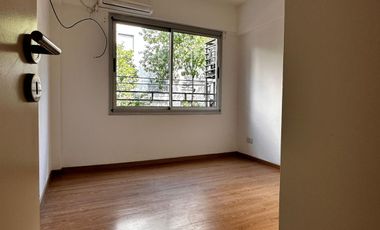 Alquiler. Departamento 2 Ambientes en Caballito con Terraza y Parrilla