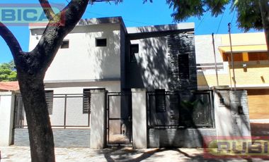 Casa en Triangulo