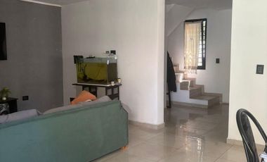 Casa en Triangulo