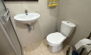 Casa bifamiliar con local comercial y doble renta en Villa del Sur | Uso mixto y excelente ubicación