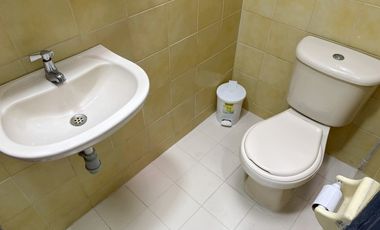 Casa bifamiliar con local comercial y doble renta en Villa del Sur | Uso mixto y excelente ubicación