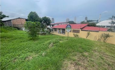 TERRENO ALTOS DE SANTA MARIA 281 M