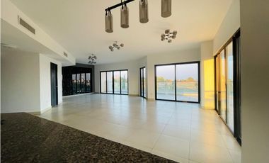 SAN CARLOS VISTAMAR PH LAS OLAS II 313M 3 HABITACIONES YG