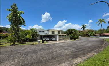 Vendo casa Cardenas Village