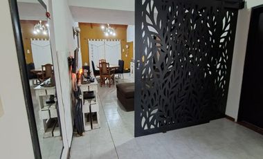 Casa en venta de 3 Dormitorios + cochera en Berisso Lote de 9 x 40