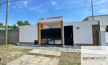 Casa en venta de 3 Dormitorios + cochera en Berisso Lote de 9 x 40