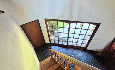 CASA EN ALQUILER ANUAL - MAPUCHE C.C.