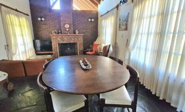 CASA EN ALQUILER ANUAL - MAPUCHE C.C.