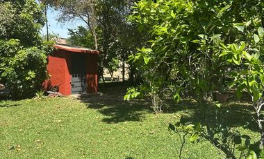 CASA CON PILETA Y GRAN TERRENO EN B° JORGE NEWBERY