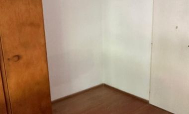 CASA CON PILETA Y GRAN TERRENO EN B° JORGE NEWBERY