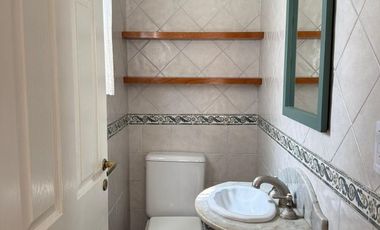 ALQUILER CASA EN BARRIO GALÁPAGOS CON JARDÍN 7 AMB