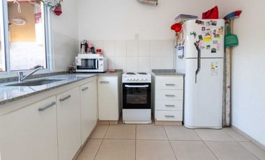 VENTA PH 3 AMBIENTES CON PATIO EXCELENTE UBICACIÓN