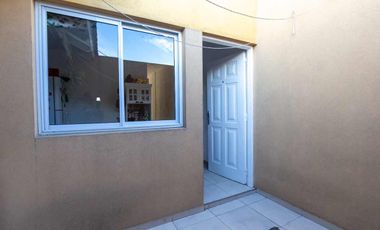 VENTA PH 3 AMBIENTES CON PATIO EXCELENTE UBICACIÓN