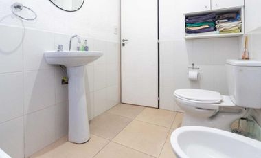 VENTA PH 3 AMBIENTES CON PATIO EXCELENTE UBICACIÓN