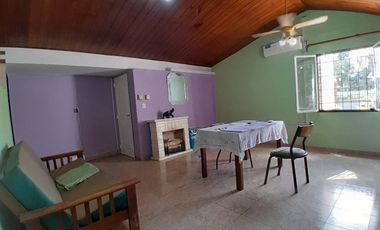 CASA EN VENTA DE 3 DOMITORIOS EN BARIO CRISTALERIA