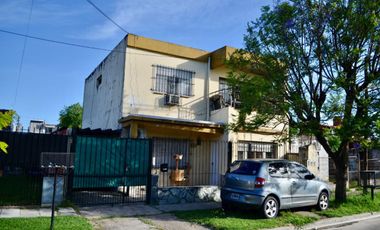 Venta Casa multifamiliar El Talar Tigre