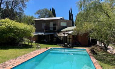 Casa en alquiler en Villa Allende, Lomas Oeste