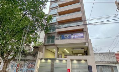 Departamento en Venta Lanús Oeste 3 ambientes con cochera