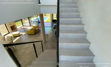 Casa en venta en Magallanes de 6 ambientes, Hudson, Berazategui
