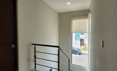 Casa en Renta amueblada o sin muebles en Lomas de la Rioja