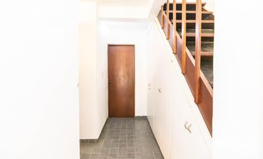 Venta casa dos dormitorios en Gonnet, La Plata