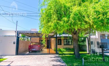 Venta casa dos dormitorios en Gonnet, La Plata